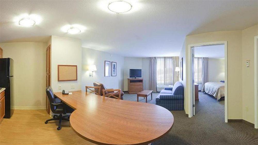 Candlewood Suites Kalamazoo By Ihg Buitenkant foto